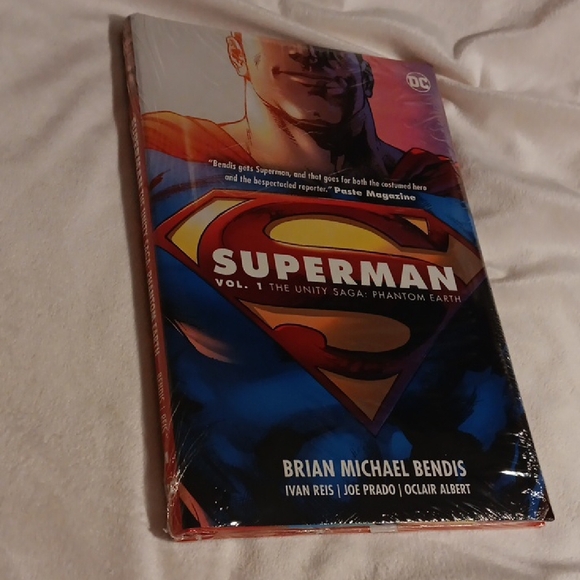 Superman Vol 1 New sealed  The Unity Saga - Phantom Earth hardcover - Picture 4 of 5